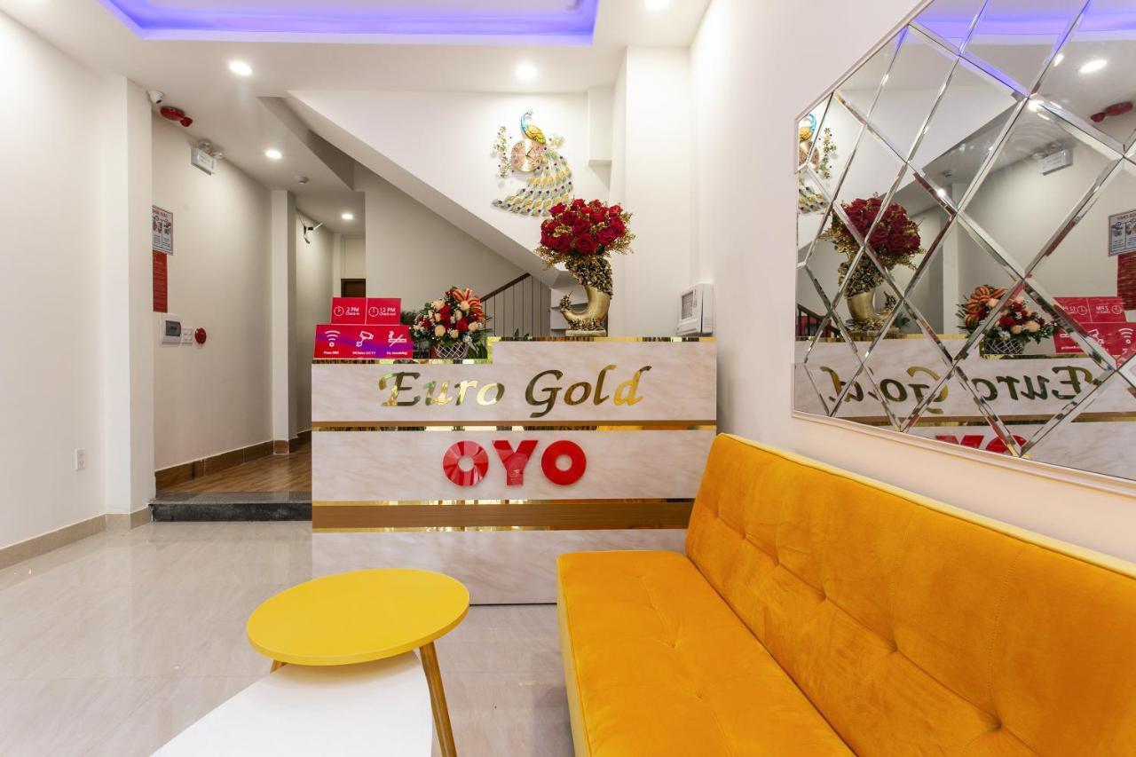 Отель Oyo 658 Euro Gold House And Coffee Дананг Экстерьер фото