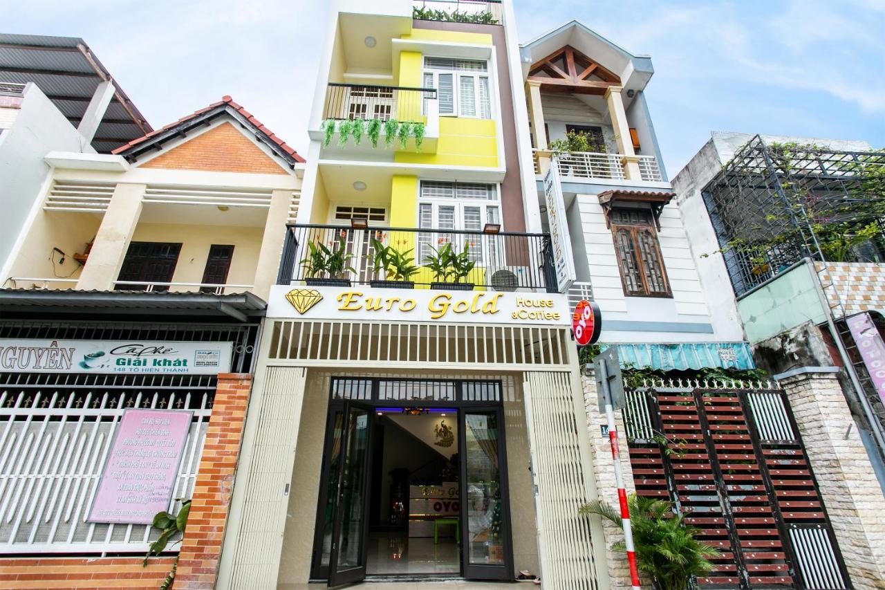 Отель Oyo 658 Euro Gold House And Coffee Дананг Экстерьер фото